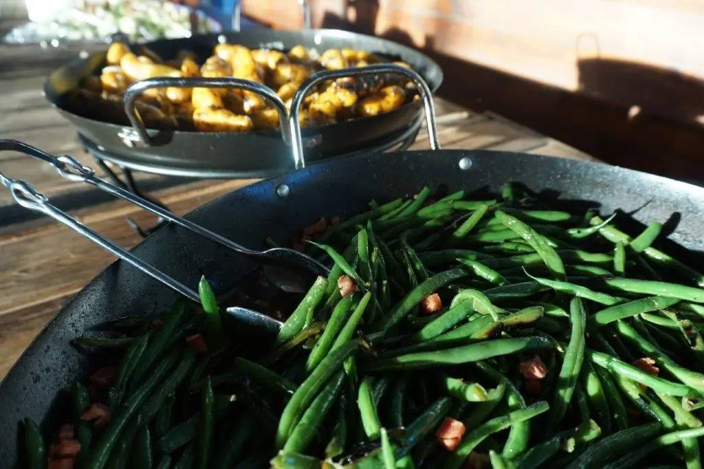 Green bean side dish